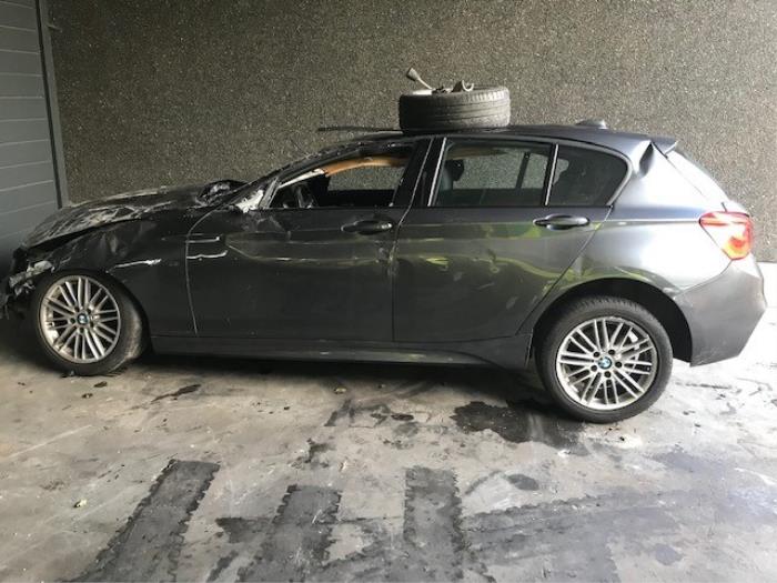 BMW 1 serie 116i 1.5 12V Sloopvoertuig (2019, Grijs)
