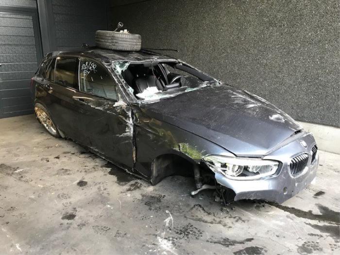 BMW 1 serie 116i 1.5 12V Sloopvoertuig (2019, Grijs)