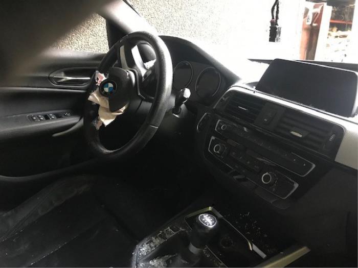 BMW 1 serie 116i 1.5 12V Sloopvoertuig (2019, Grijs)