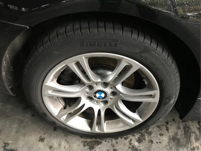 BMW 5 serie 525d xDrive 16V Sloopvoertuig (2014, Metallic, Zwart)