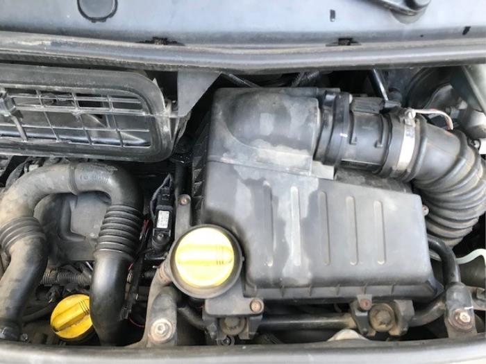 Nissan Primastar 2.0 dCi 120 Sloopvoertuig (2007, Zilver)