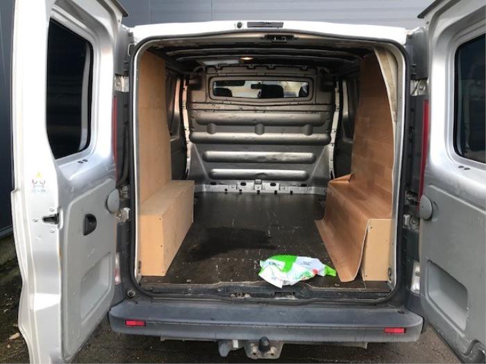 Nissan Primastar 2.0 dCi 120 Sloopvoertuig (2007, Zilver)