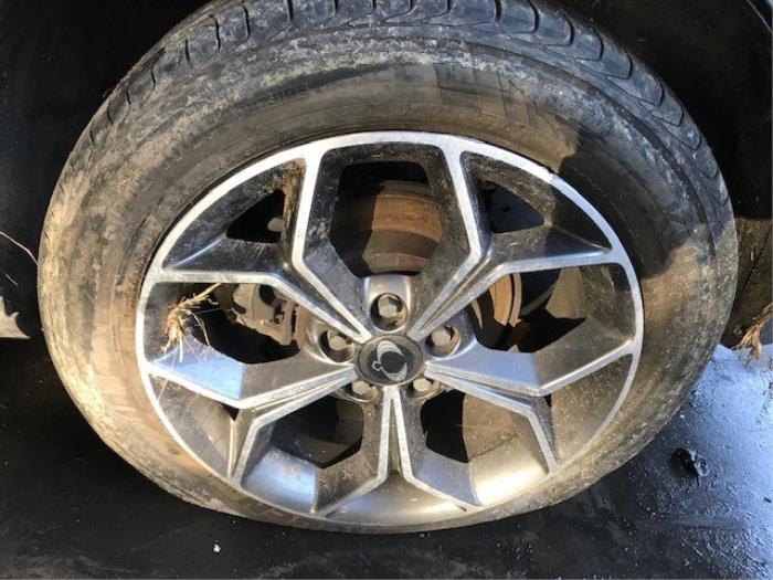 Ssang Yong Korando 1.5 e-XGDi 16V 2WD Sloopvoertuig (2020, Grijs)