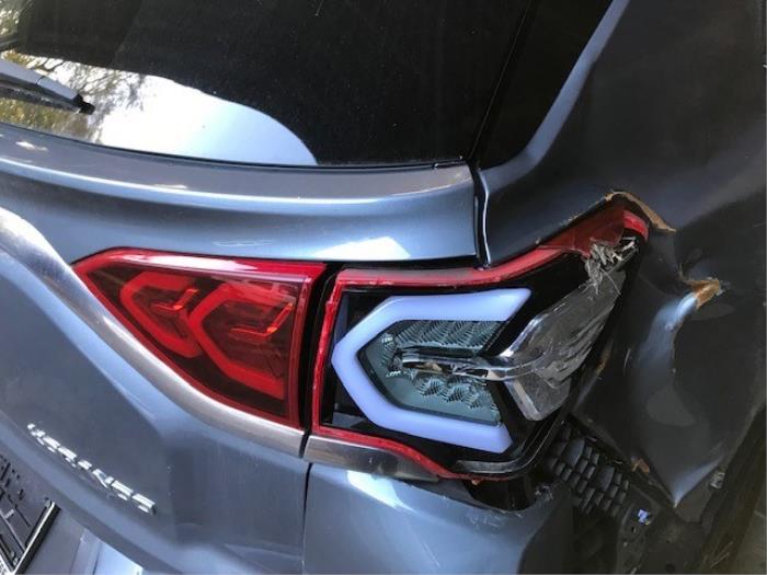 Ssang Yong Korando 1.5 e-XGDi 16V 2WD Sloopvoertuig (2020, Grijs)