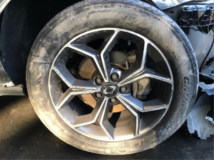 Ssang Yong Korando 1.5 e-XGDi 16V 2WD Sloopvoertuig (2020, Grijs)