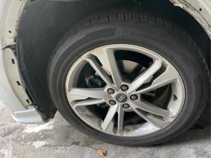 Audi Q3 2.0 35 TDI 16V Quattro Sloopvoertuig (2021, Wit)