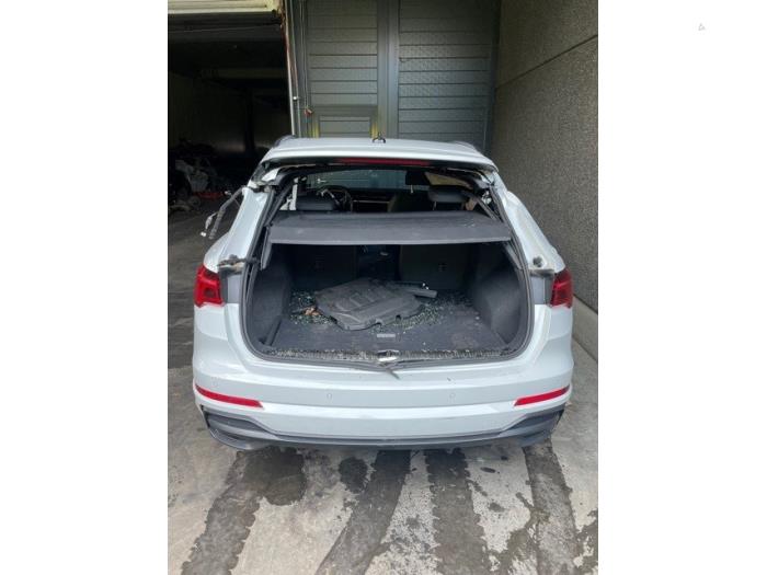 Audi Q3 2.0 35 TDI 16V Quattro Sloopvoertuig (2021, Wit)