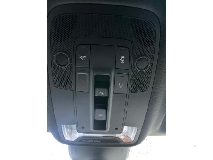 Audi Q3 2.0 35 TDI 16V Quattro Sloopvoertuig (2021, Wit)