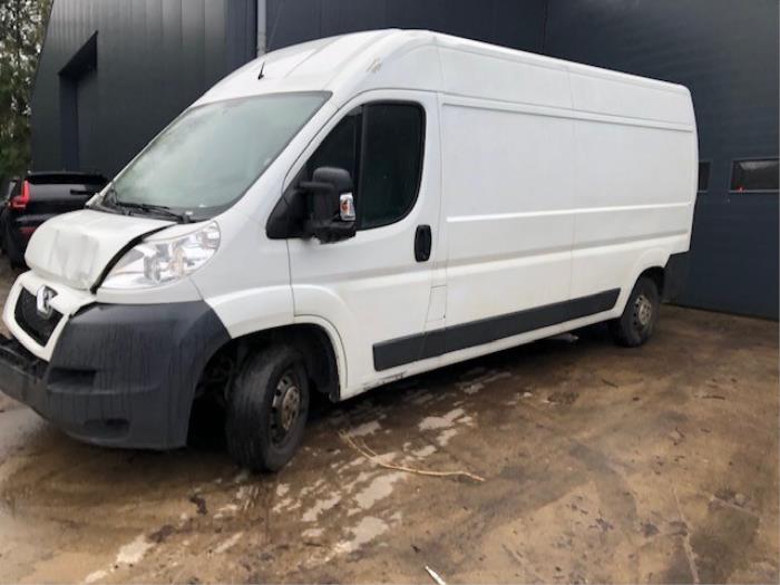 Peugeot Boxer 2.2 HDi 110 Euro 5 Sloopvoertuig (2014, Wit)