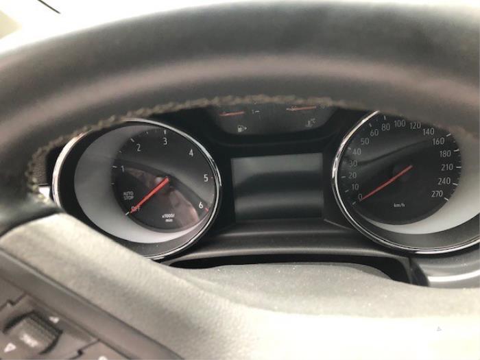 Opel Astra Sloopvoertuig (2017)