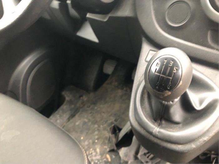 Renault Trafic 1.6 dCi 120 Twin Turbo Sloopvoertuig (2014)