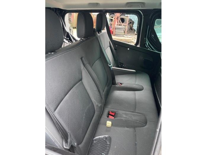 Renault Trafic Passenger 1.6 dCi 125 Twin Turbo Sloopvoertuig (2018, Zwart)