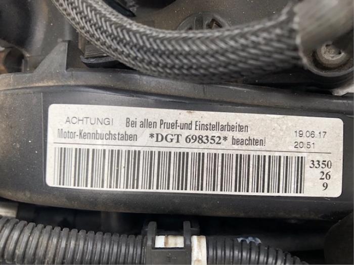 Skoda Octavia Combi 1.6 TDI 16V Sloopvoertuig (2019, Metallic, Zwart)