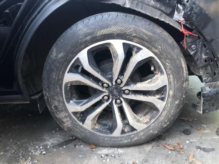 Ford Puma 1.0 Ti-VCT EcoBoost mHEV 12V Sloopvoertuig (2022, Zwart)