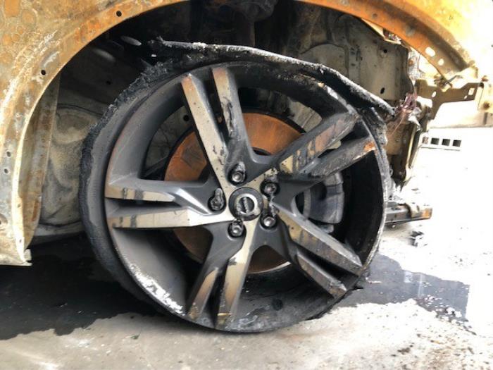 Volvo XC40 2.0 B3 16V Mild Hybrid Sloopvoertuig (2022, Zilver)