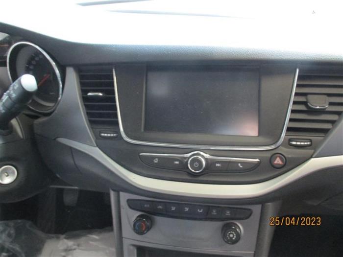 Opel Astra K Sports Tourer 1.5 CDTi 105 12V Sloopvoertuig (2020, Wit)