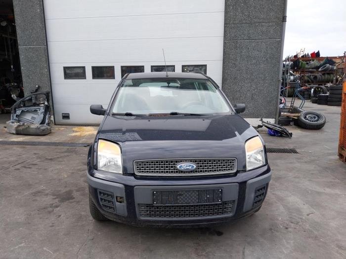 Ford Fusion Sloopvoertuig (2006, Zwart)