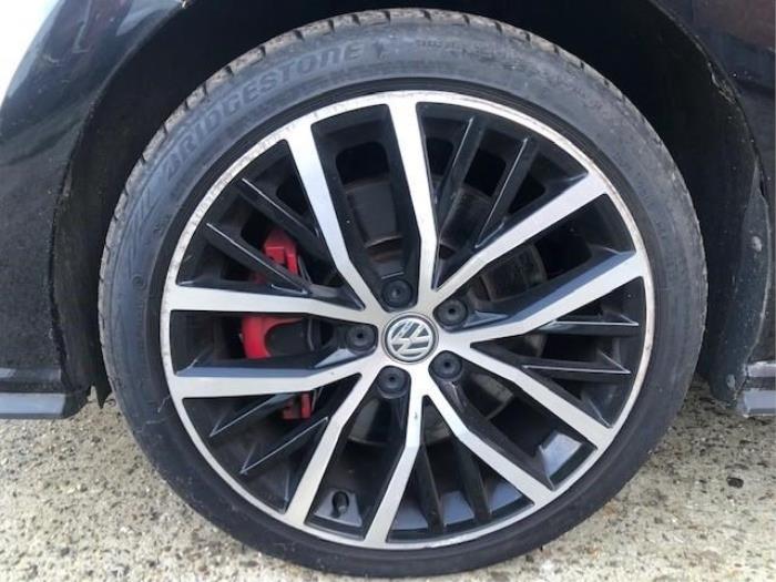 Volkswagen Polo V 1.8 GTI 16V Sloopvoertuig (2015, Zwart)