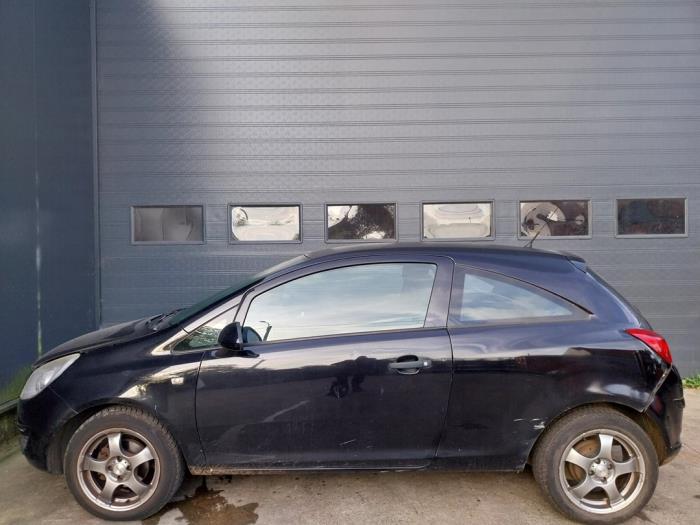 Opel Corsa D 1.0 Sloopvoertuig (2011, Zwart)