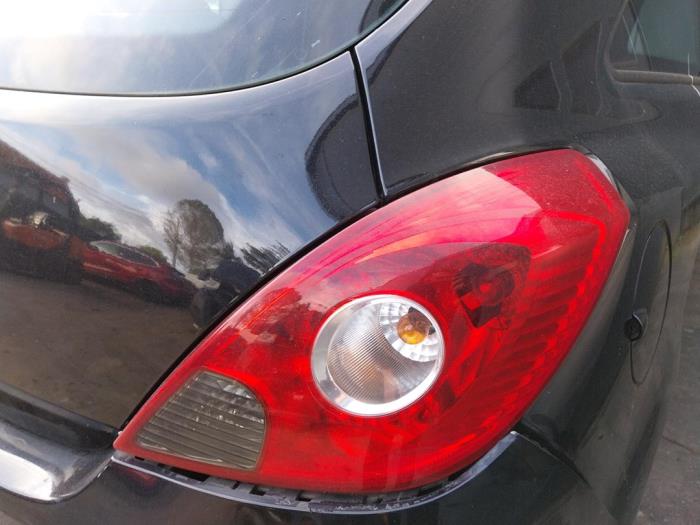 Opel Corsa D 1.0 Sloopvoertuig (2011, Zwart)