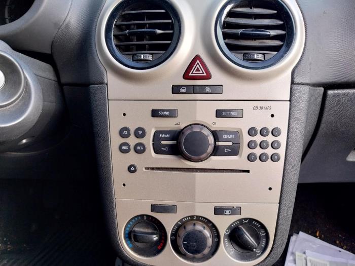 Opel Corsa D 1.0 Sloopvoertuig (2011, Zwart)