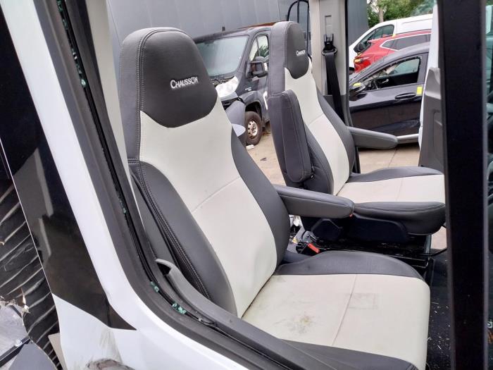 Ford Transit 2.0 TDCi 16V Eco Blue 170 Sloopvoertuig (2022, Wit)