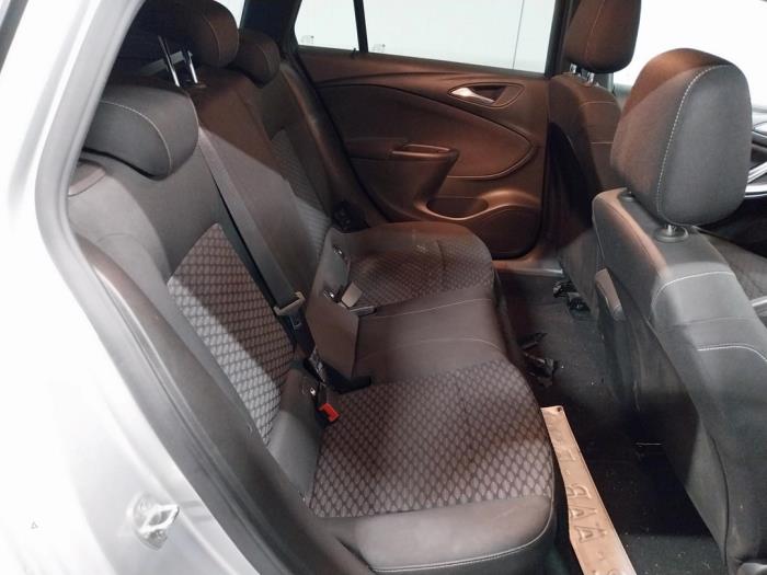 Opel Astra K 1.5 CDTi 105 12V Sloopvoertuig (2020, Grijs)