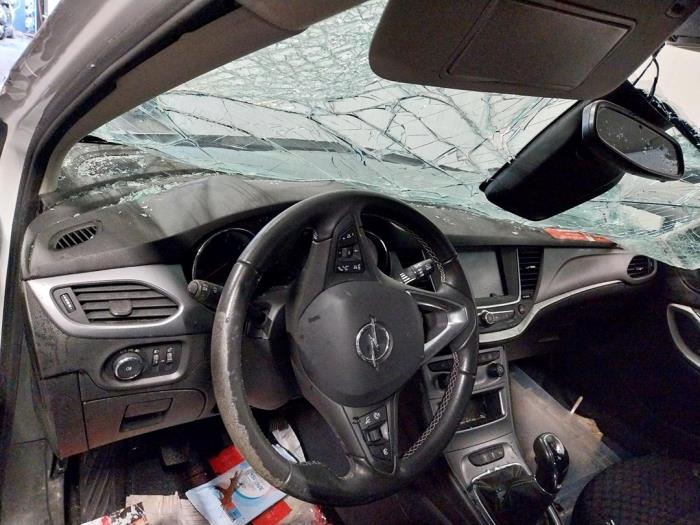 Opel Astra K 1.5 CDTi 105 12V Sloopvoertuig (2020, Wit)