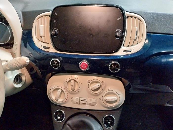 Fiat 500 1.0 Hybrid Sloopvoertuig (2020, Blauw)