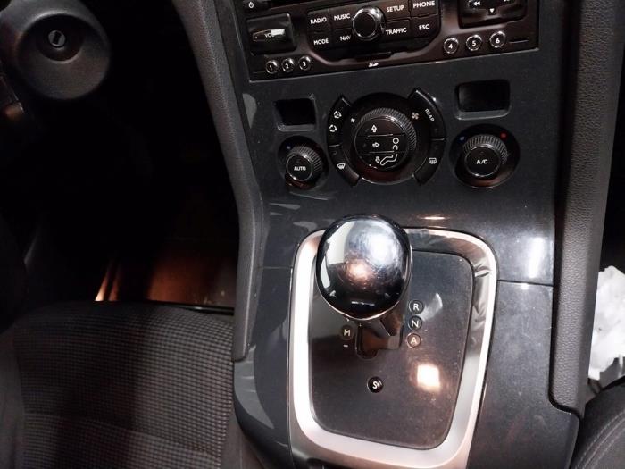 Peugeot 5008 I 1.6 HDiF 16V Sloopvoertuig (2013, Grijs)