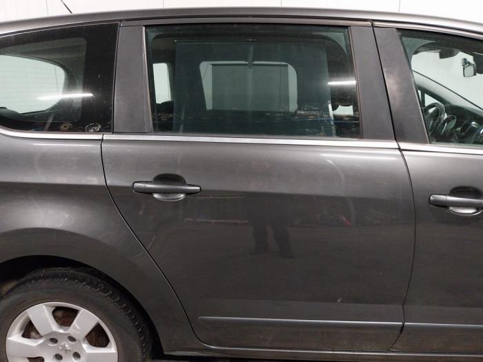 Peugeot 5008 I 1.6 HDiF 16V Sloopvoertuig (2013, Grijs)