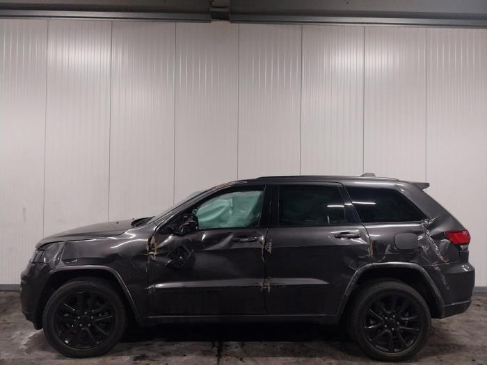 Jeep Grand Cherokee 3.0 CRD V6 24V Sloopvoertuig (2017, Donker, Grijs)