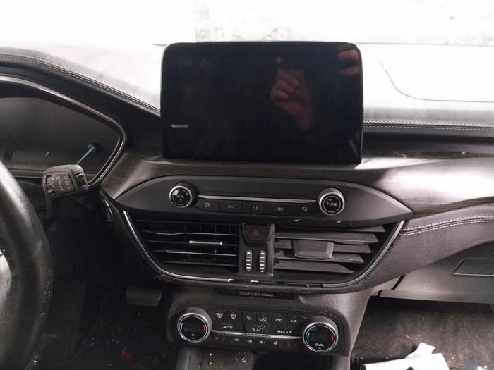 Ford Focus 4 1.0 Ti-VCT EcoBoost 12V 125 Sloopvoertuig (2019, Donker, Grijs)