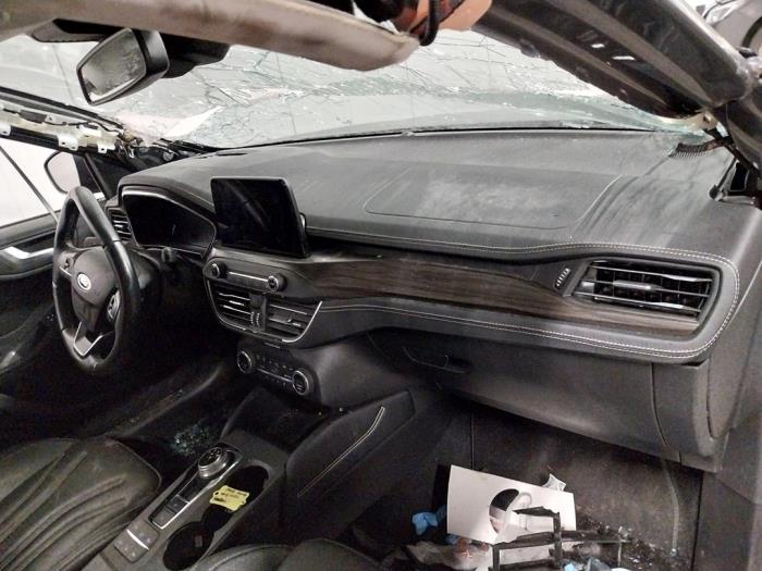 Ford Focus 4 1.0 Ti-VCT EcoBoost 12V 125 Sloopvoertuig (2019, Donker, Grijs)