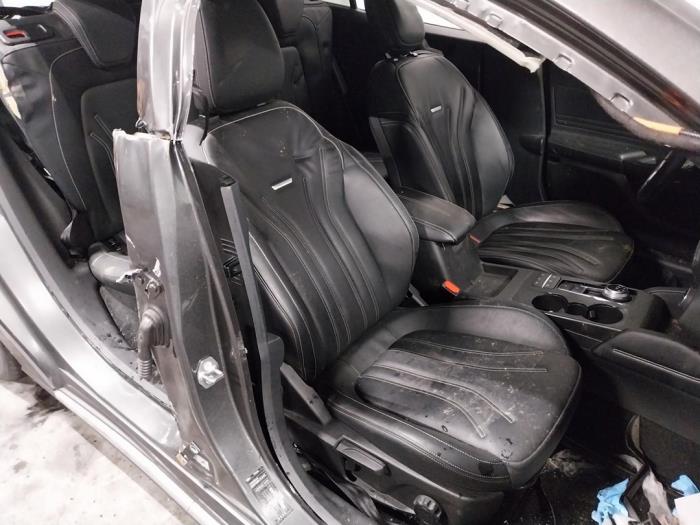 Ford Focus 4 1.0 Ti-VCT EcoBoost 12V 125 Sloopvoertuig (2019, Donker, Grijs)