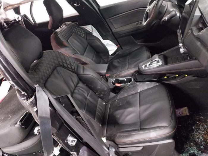 Renault Captur Sloopvoertuig (2020, Paars)