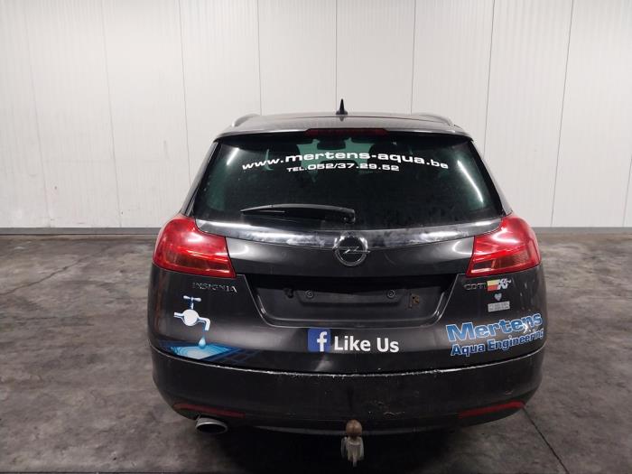 Opel Insignia 2.0 CDTI 16V 130 Ecotec Sloopvoertuig (2009, Grijs)