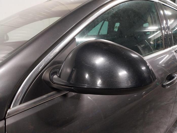 Opel Insignia 2.0 CDTI 16V 130 Ecotec Sloopvoertuig (2009, Grijs)