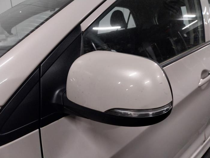 Kia Picanto Sloopvoertuig (2012, Beige)