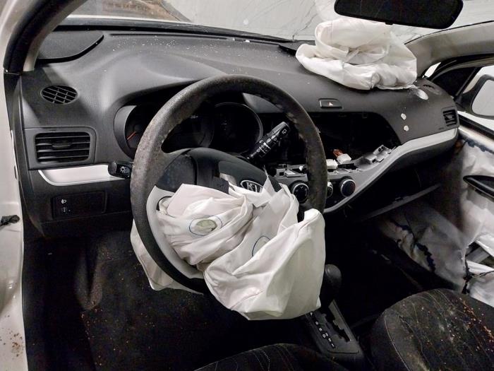 Kia Picanto Sloopvoertuig (2012, Beige)