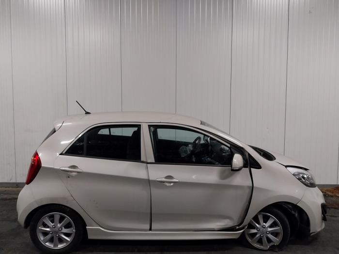 Kia Picanto Sloopvoertuig (2012, Beige)