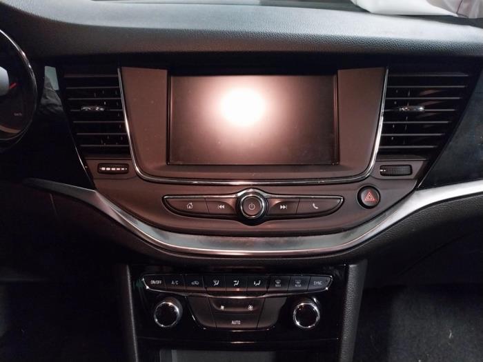 Opel Astra K 1.5 CDTi 105 12V Sloopvoertuig (2021, Grijs)