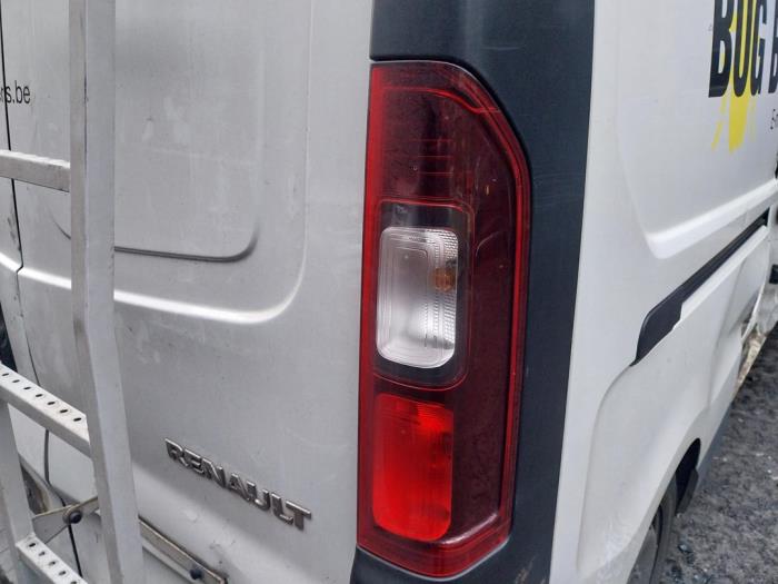 Renault Trafic 1.6 dCi 125 Twin Turbo Sloopvoertuig (2018, Wit)