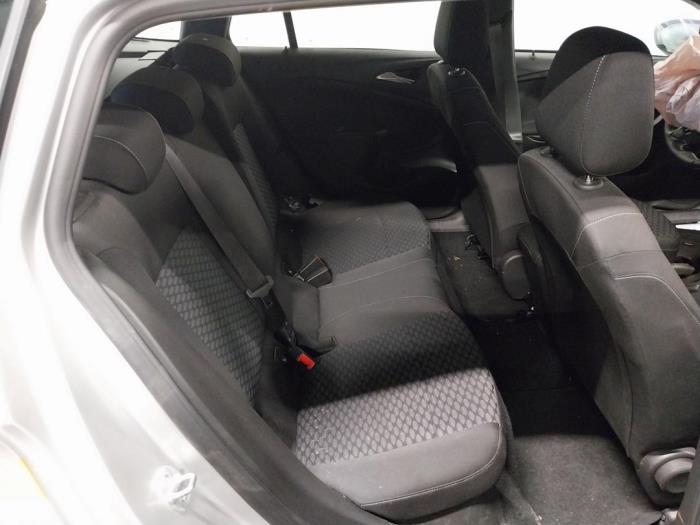 Opel Astra K Sports Tourer 1.5 CDTi 122 12V Sloopvoertuig (2021, Zilver)