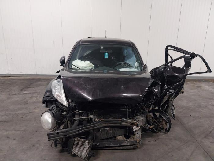 Nissan Juke 1.5 dCi Sloopvoertuig (2013, Donker, Paars)