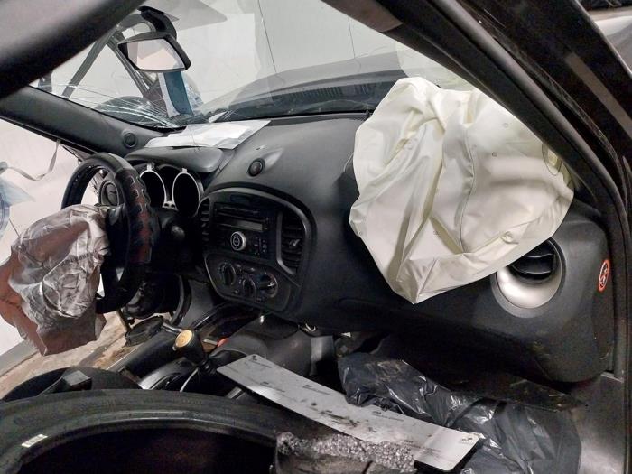 Nissan Juke 1.5 dCi Sloopvoertuig (2013, Donker, Paars)