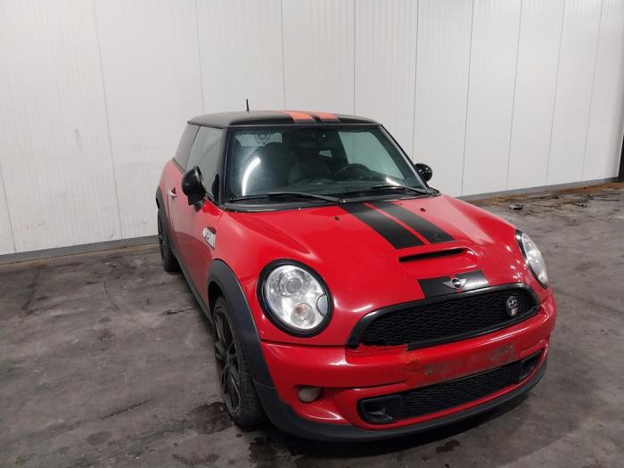 Mini Mini 2.0 Cooper SD 16V Sloopvoertuig (2012, Rood)