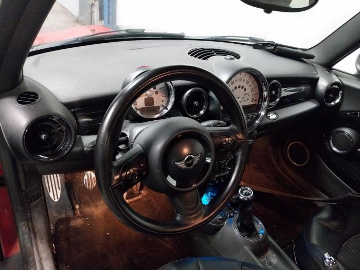 Mini Mini 2.0 Cooper SD 16V Sloopvoertuig (2012, Rood)