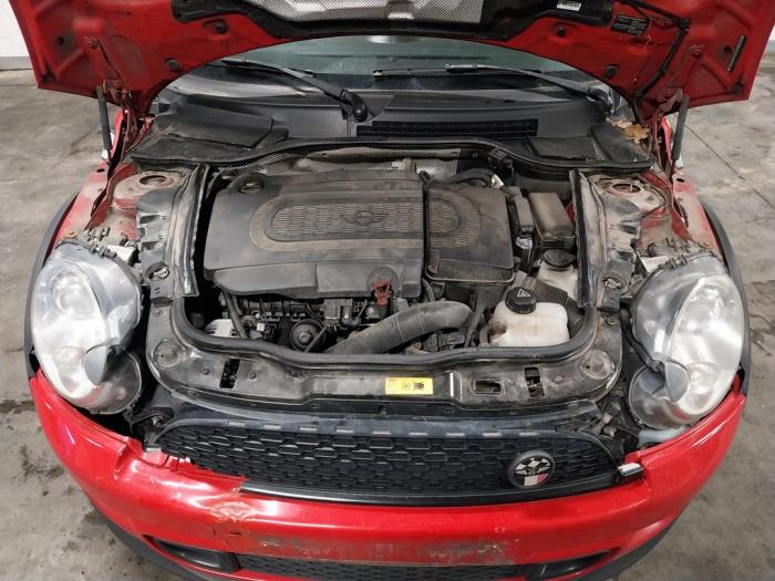 Mini Mini 2.0 Cooper SD 16V Sloopvoertuig (2012, Rood)