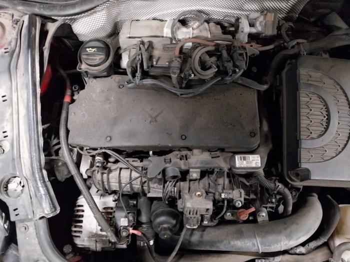 Mini Mini 2.0 Cooper SD 16V Sloopvoertuig (2012, Rood)